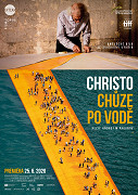 Christo: Chůze po vodě – plakát filmu